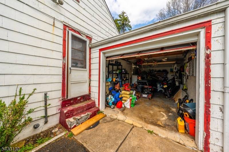124 W 10Th Ave, Roselle Boro, NJ 07203