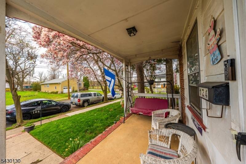 124 W 10Th Ave, Roselle Boro, NJ 07203
