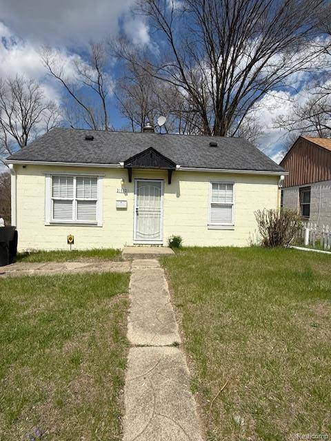 21562 W Davison ST, Detroit, MI 48223