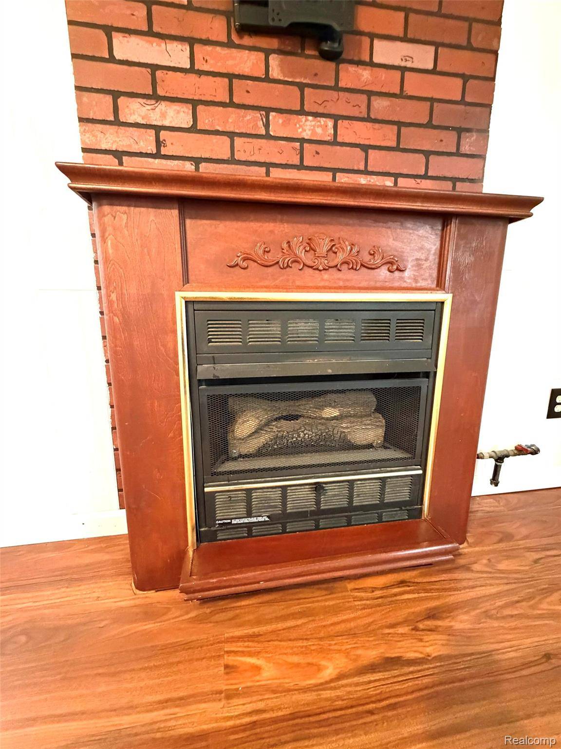3313 Dallas AVE, Warren, MI 48091
