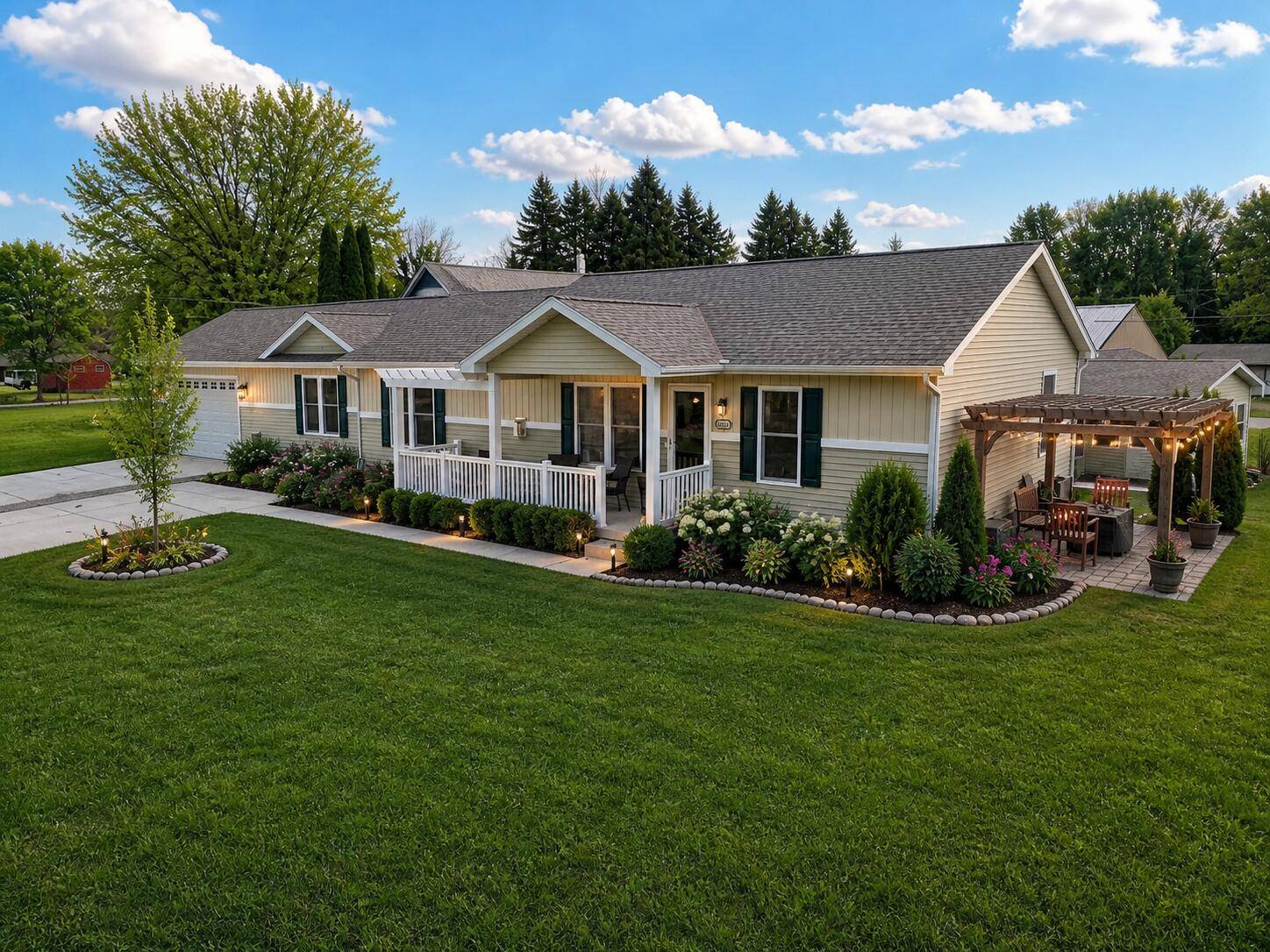 50306 Pleasant ST, Silver Creek Twp, MI 49047