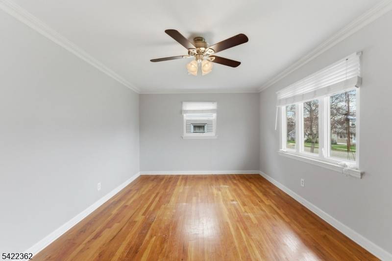 24 Bryant Ave, Bloomfield Twp., NJ 07003