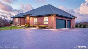 3520 Blue Heron CT, Ypsilanti, MI 48198