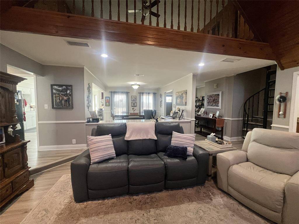 1941 Farm Road 3389, Brashear, TX 75420