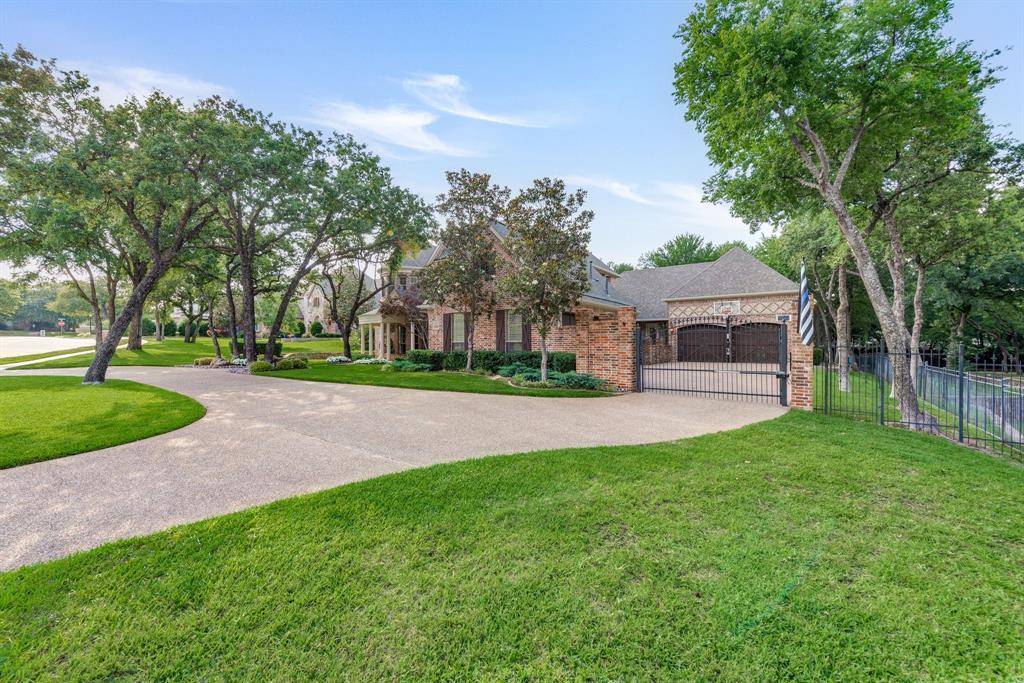 1305 Danbury Parks Drive, Keller, TX 76248