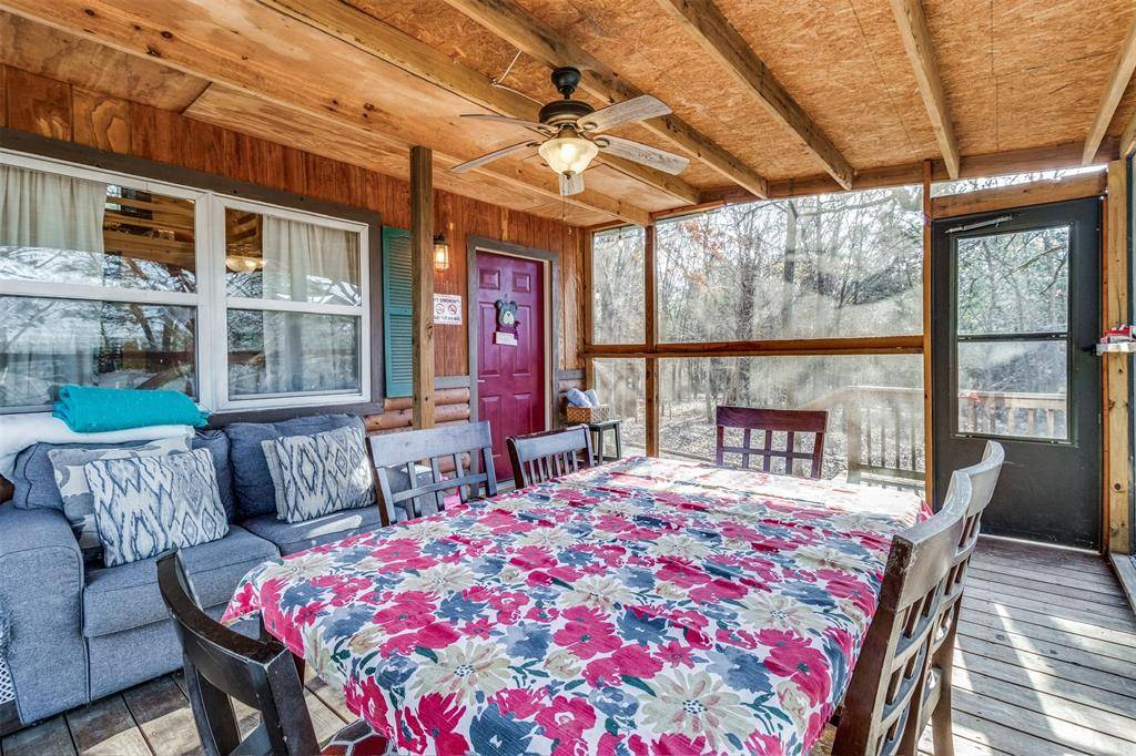 224 Stribbling Lane, Whitesboro, TX 76273
