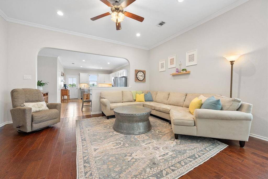 5101 Carnoustie Trail, Arlington, TX 76001