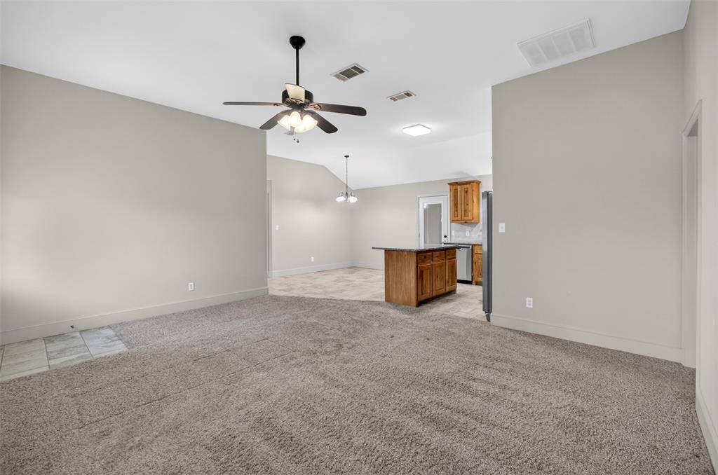 505 E 5th Street, Springtown, TX 76082