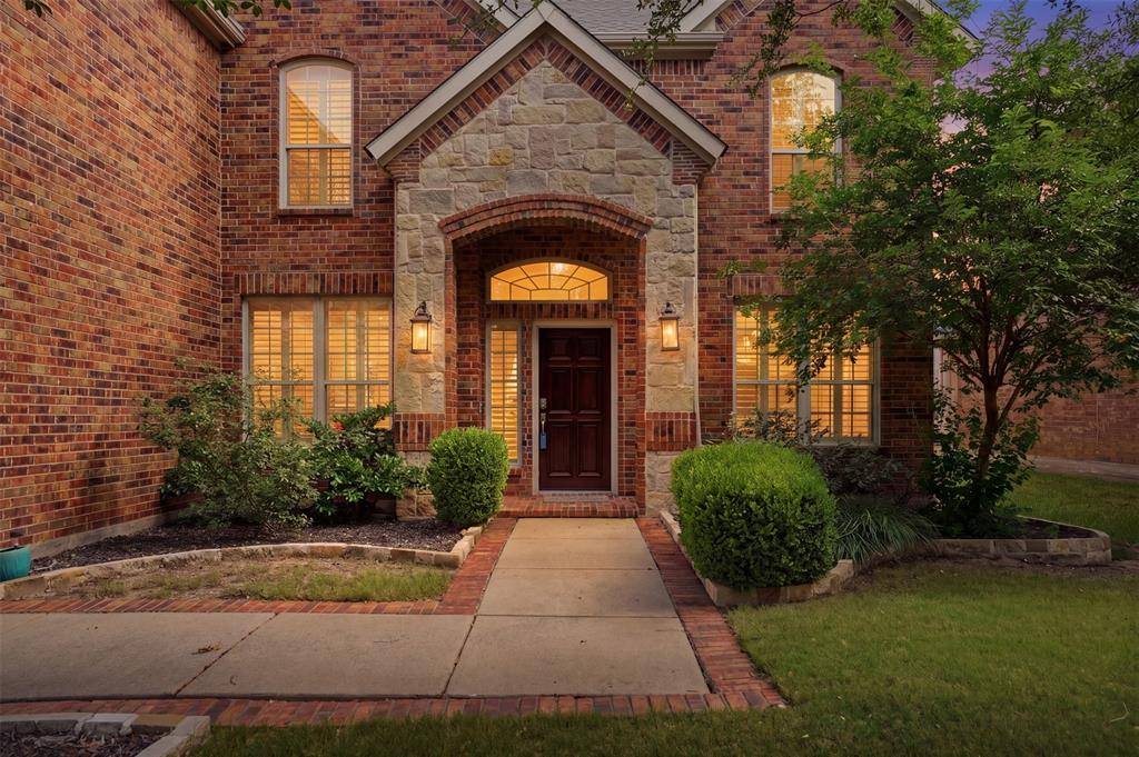 4932 Cliburn Drive, Fort Worth, TX 76244