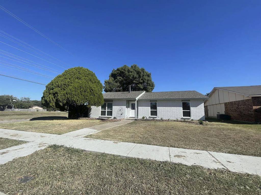 5201 Fisher Drive, The Colony, TX 75056