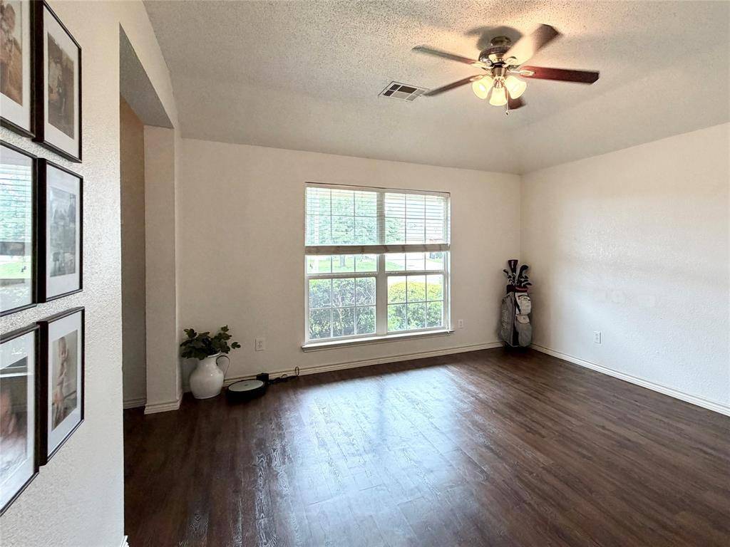 1421 Jacksons Run, Greenville, TX 75402