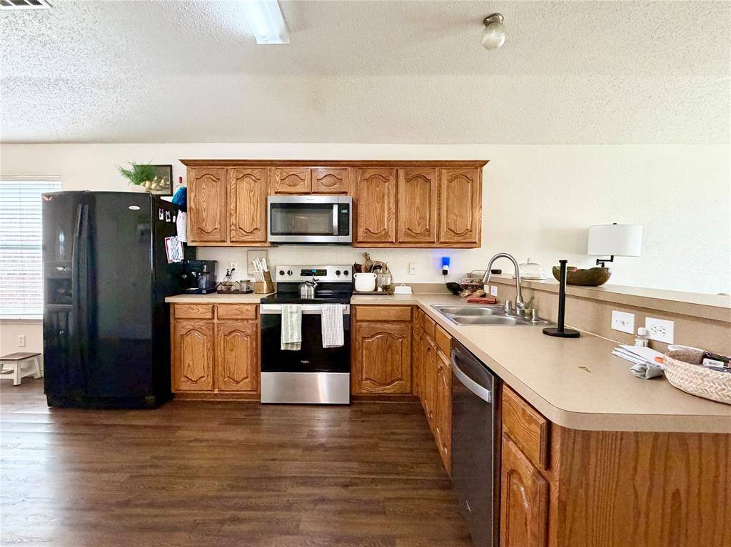 1421 Jacksons Run, Greenville, TX 75402