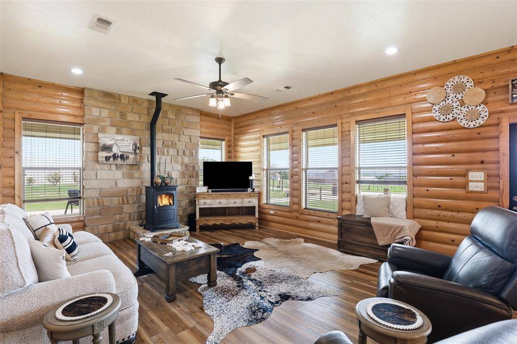 3517 Ethan Court, Weatherford, TX 76088