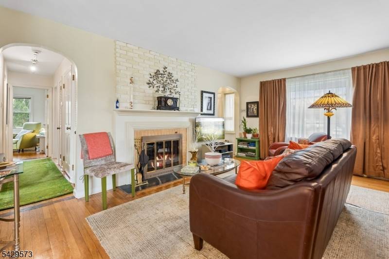 192 Elmwood Ave, Union Twp., NJ 07083