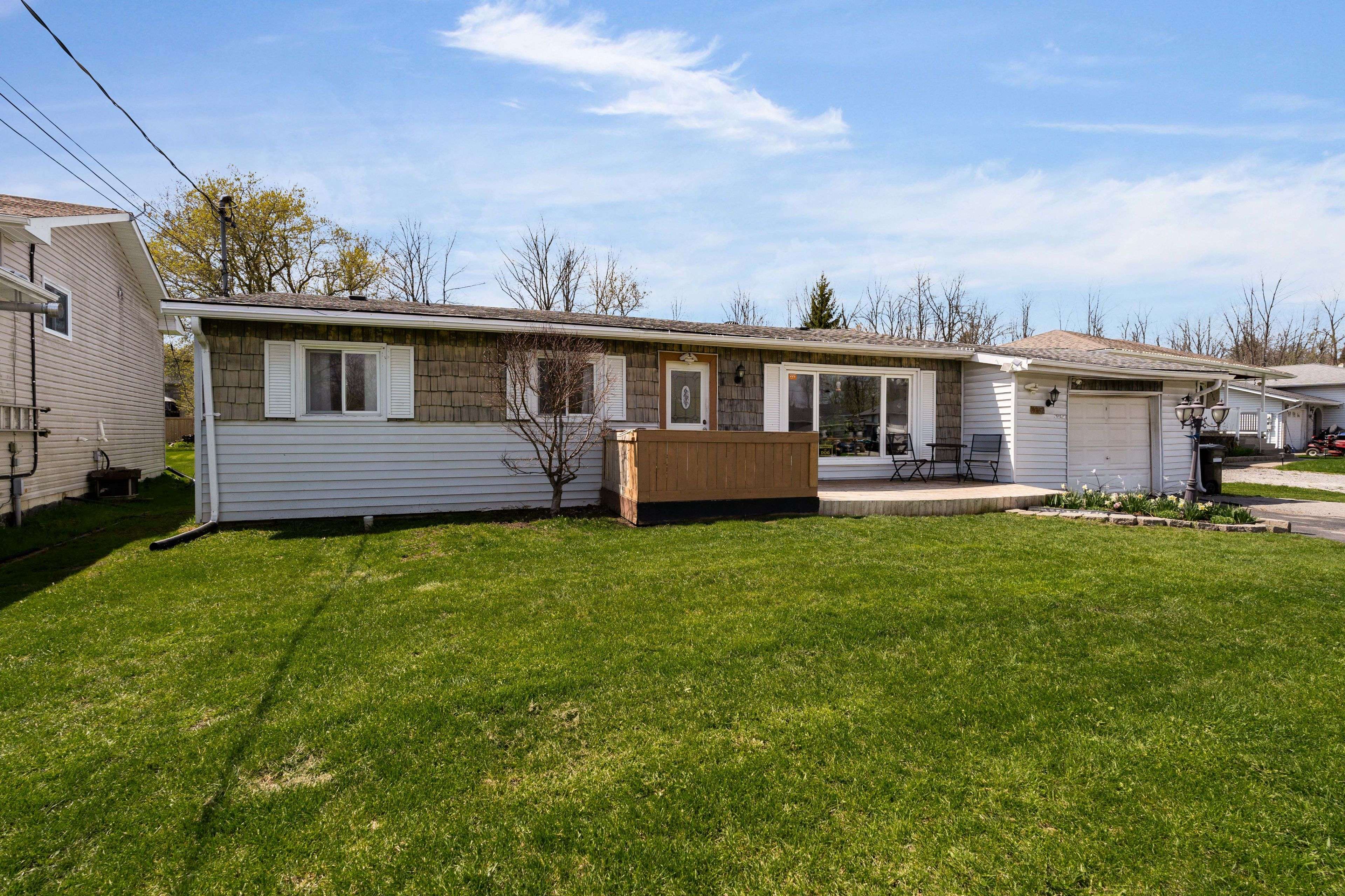 1032 Gilmore AVE, Innisfil, ON L0L 1W0