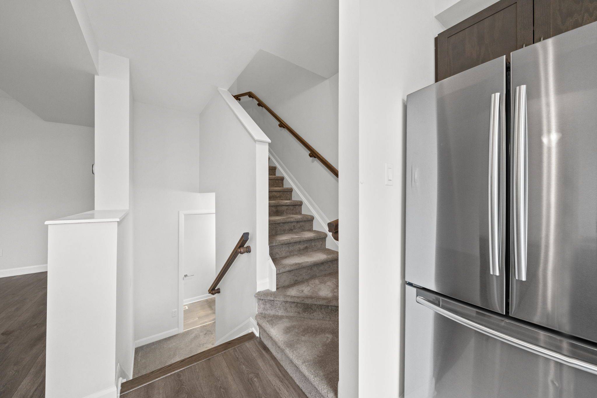511 Clemency CRES, Barrhaven, ON K2J 6R7