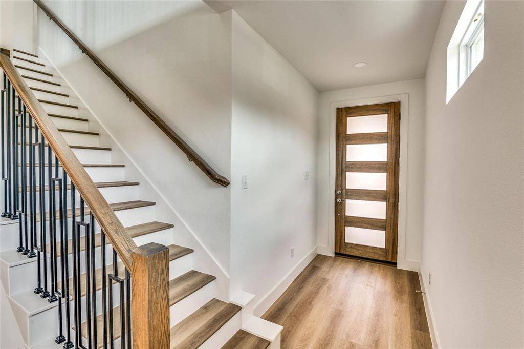 7307 Rubio Place, Dallas, TX 75235