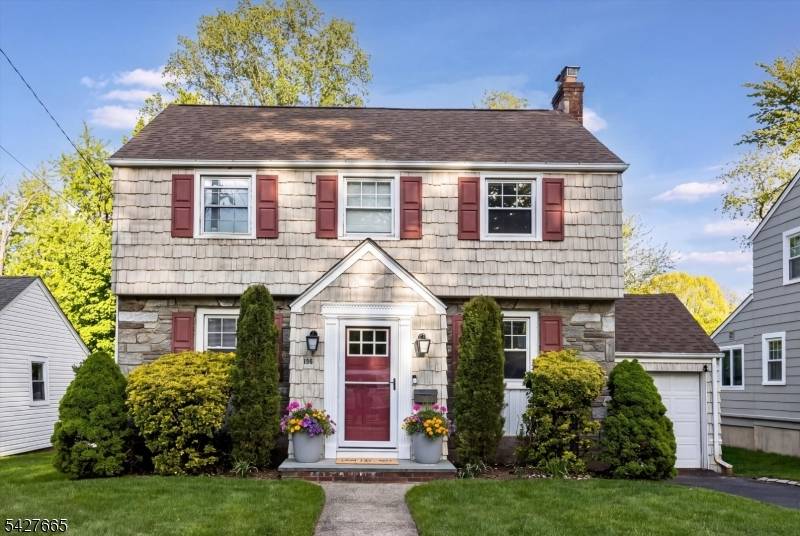 199 Stonehouse Rd, Bloomfield Twp., NJ 07028