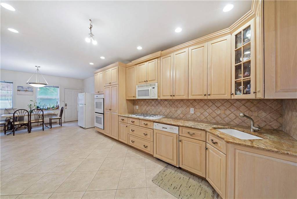1904 Avenue O, Brooklyn, NY 11230