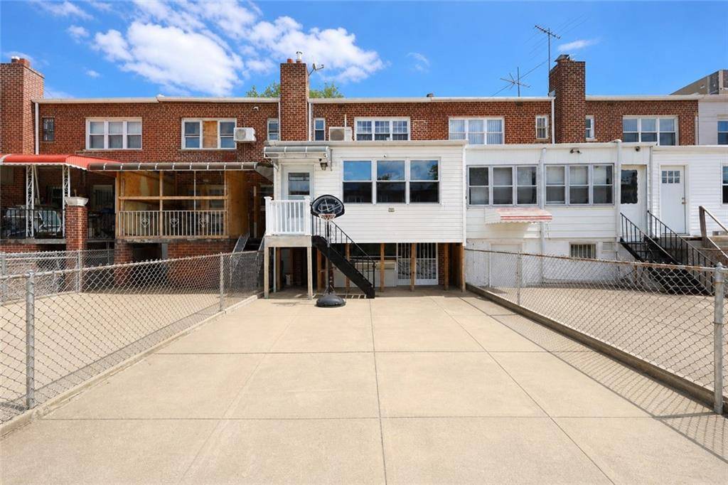 152 Bay 40th ST, Brooklyn, NY 11214