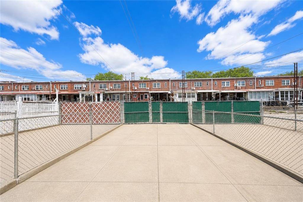 152 Bay 40th ST, Brooklyn, NY 11214