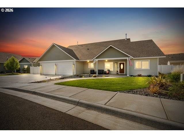 416 SW DESERT SKY DR, Hermiston, OR 97838