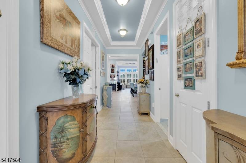 4 Citadel Cir, Monroe Twp., NJ 08831