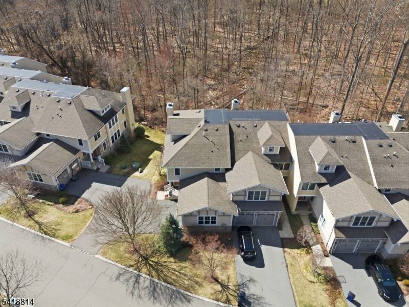 8 Park Pl, Mountain Lakes Boro, NJ 07046