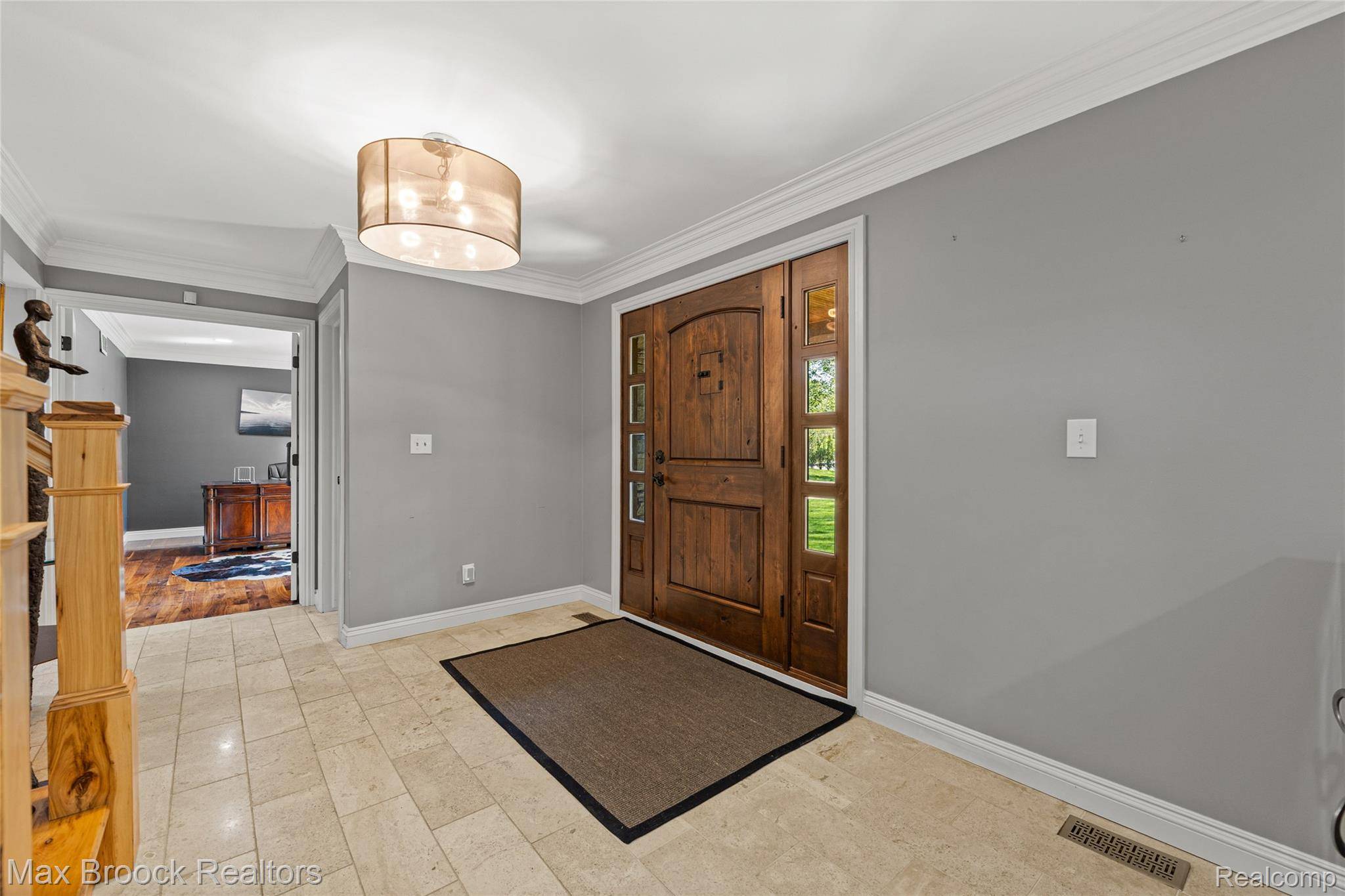1547 Kensington RD, Bloomfield Charter Township, MI 48304