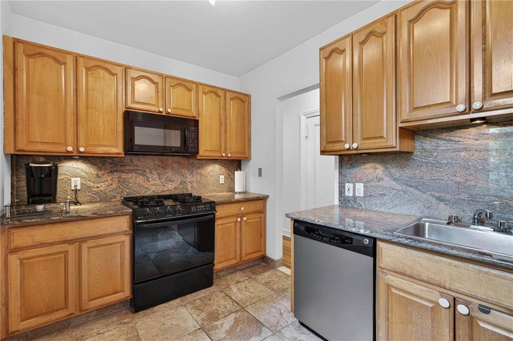 7901 4th AVE #C5, Brooklyn, NY 11209