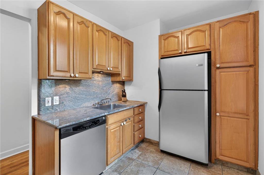 7901 4th AVE #C5, Brooklyn, NY 11209