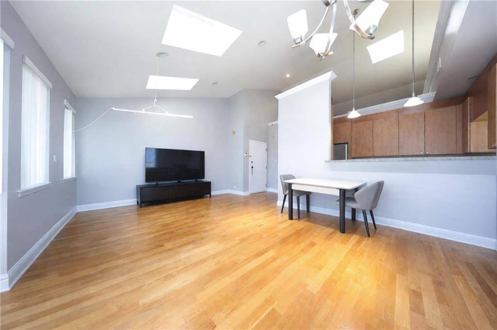 8624 24th AVE #3B, Brooklyn, NY 11214