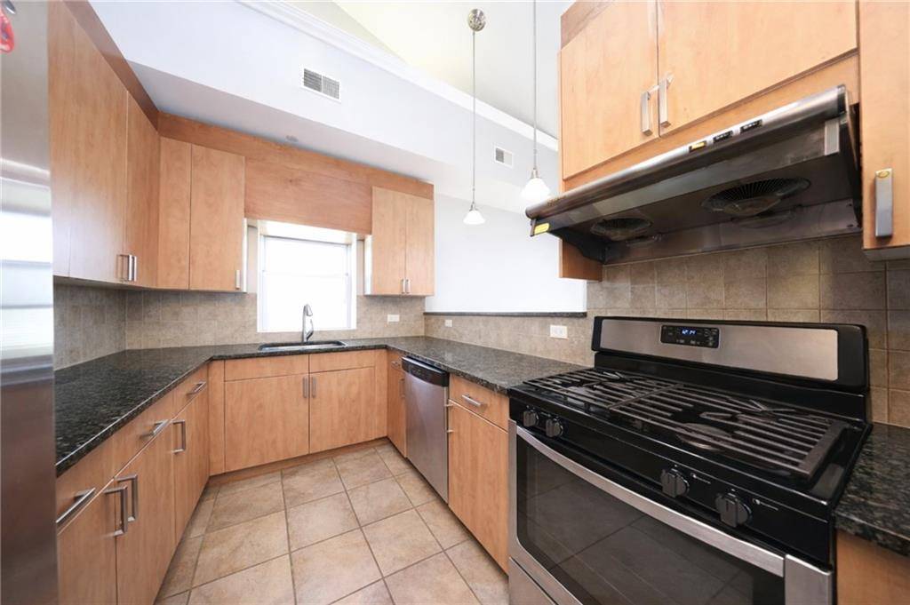 8624 24th AVE #3B, Brooklyn, NY 11214