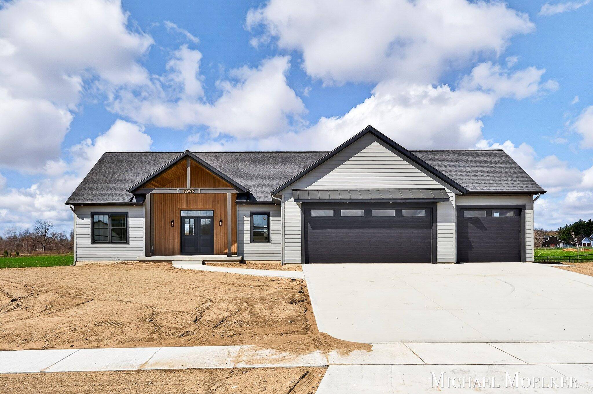 12479 Nora CT, Allendale Twp, MI 49401