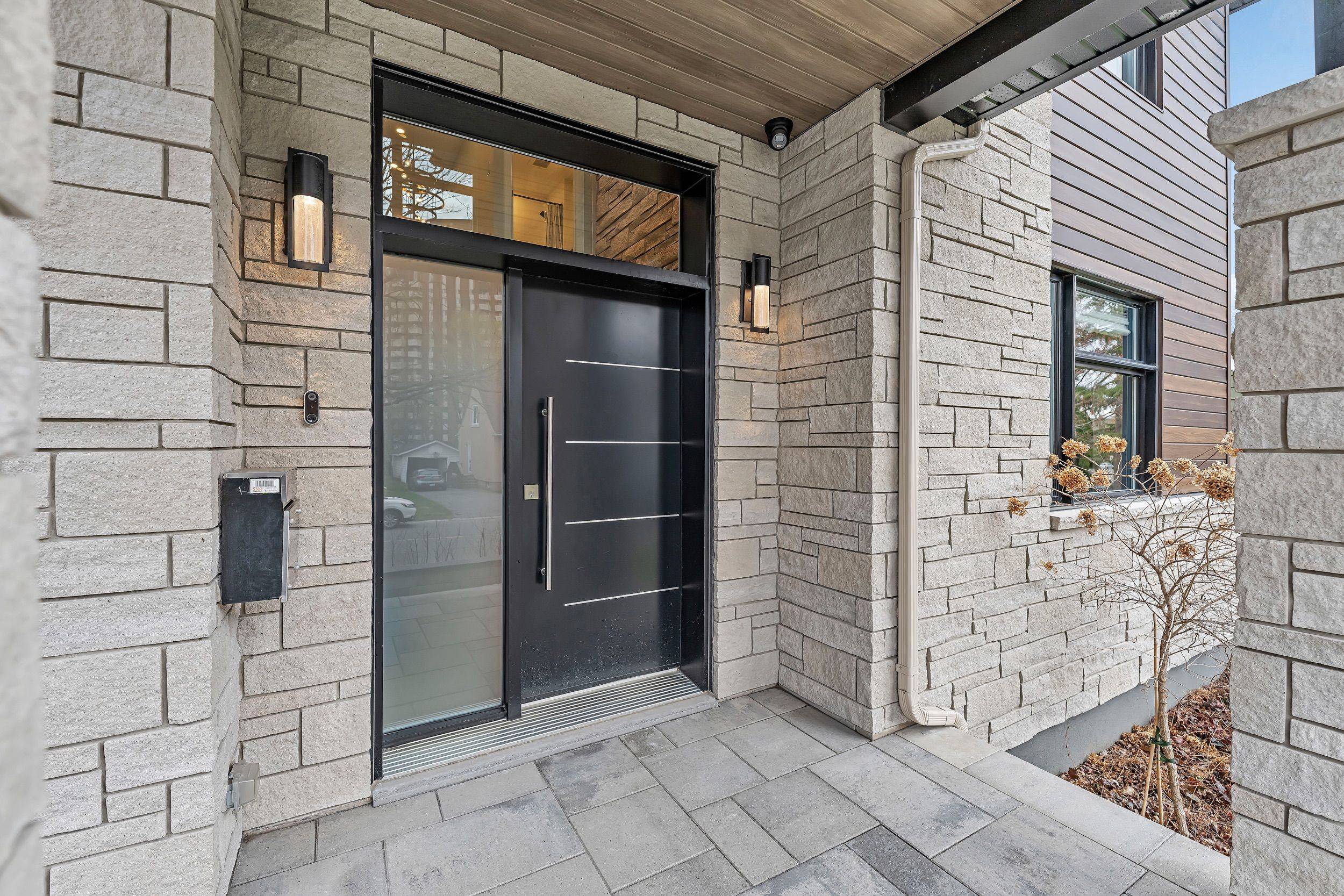 544 Neighbourhood WAY, Alta Vista And Area, ON K1G 0J2