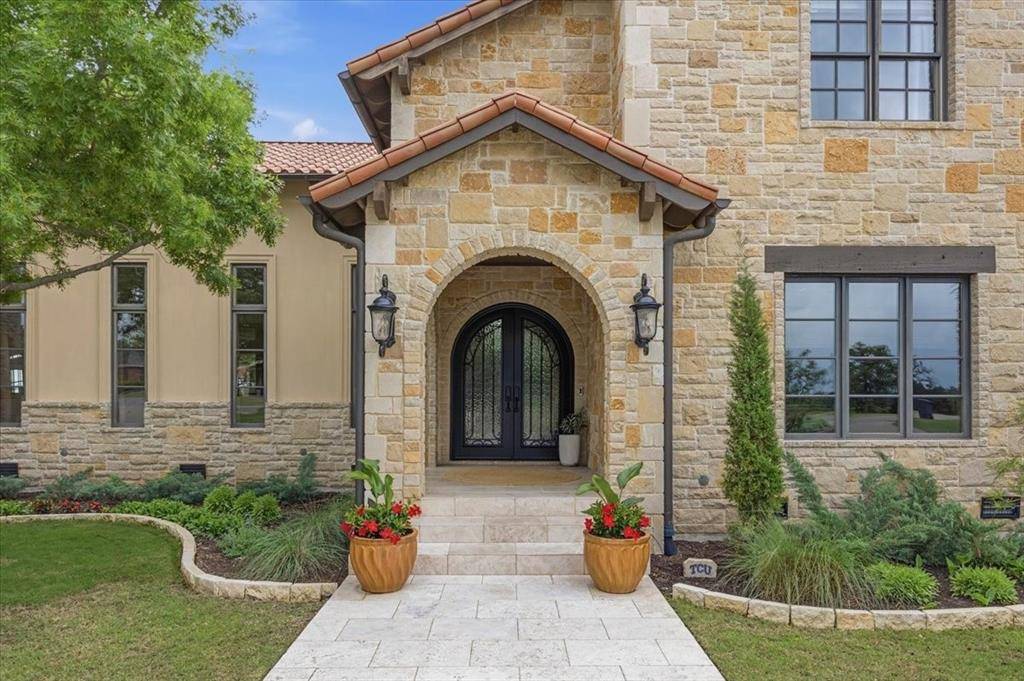 250 Falcon Ridge, Aledo, TX 76008