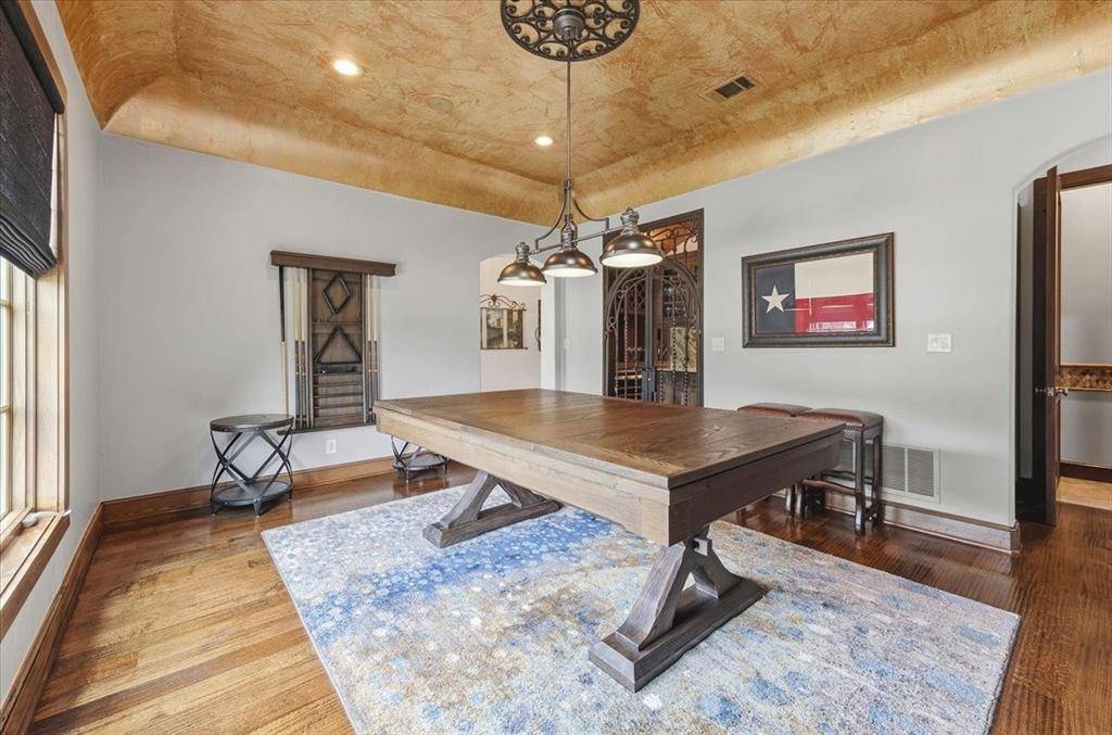 250 Falcon Ridge, Aledo, TX 76008