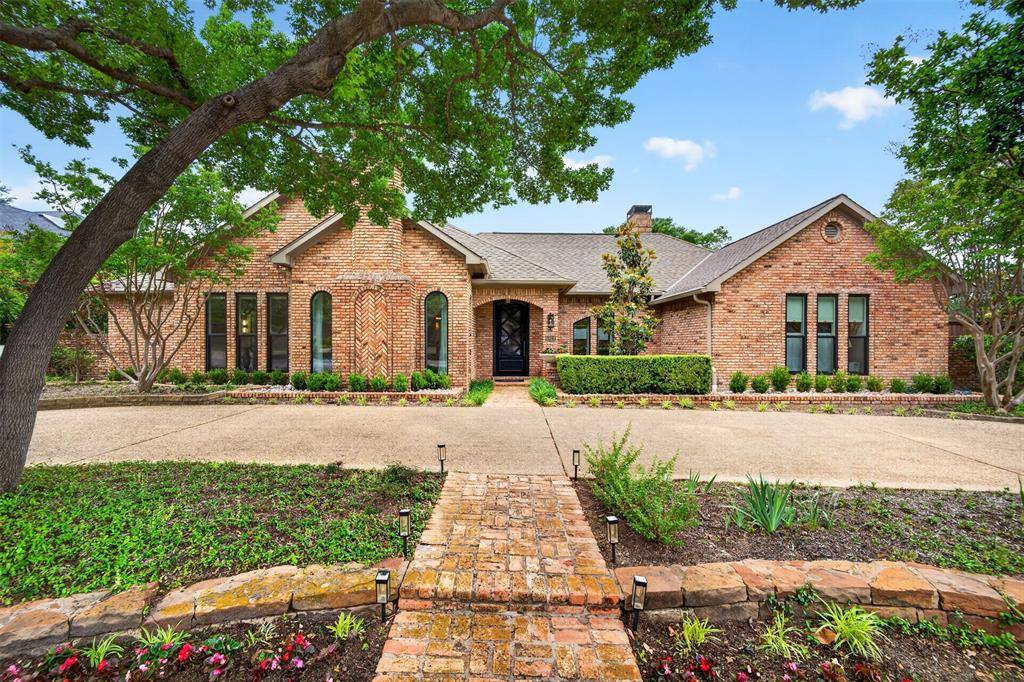 6011 Twin Coves Street, Dallas, TX 75248