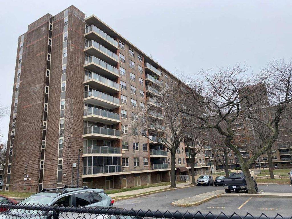400 Cozine AVE #9G, Brooklyn, NY 11207