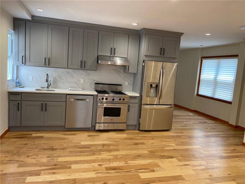 65 Bay Ridge Pkwy #2, Brooklyn, NY 11209