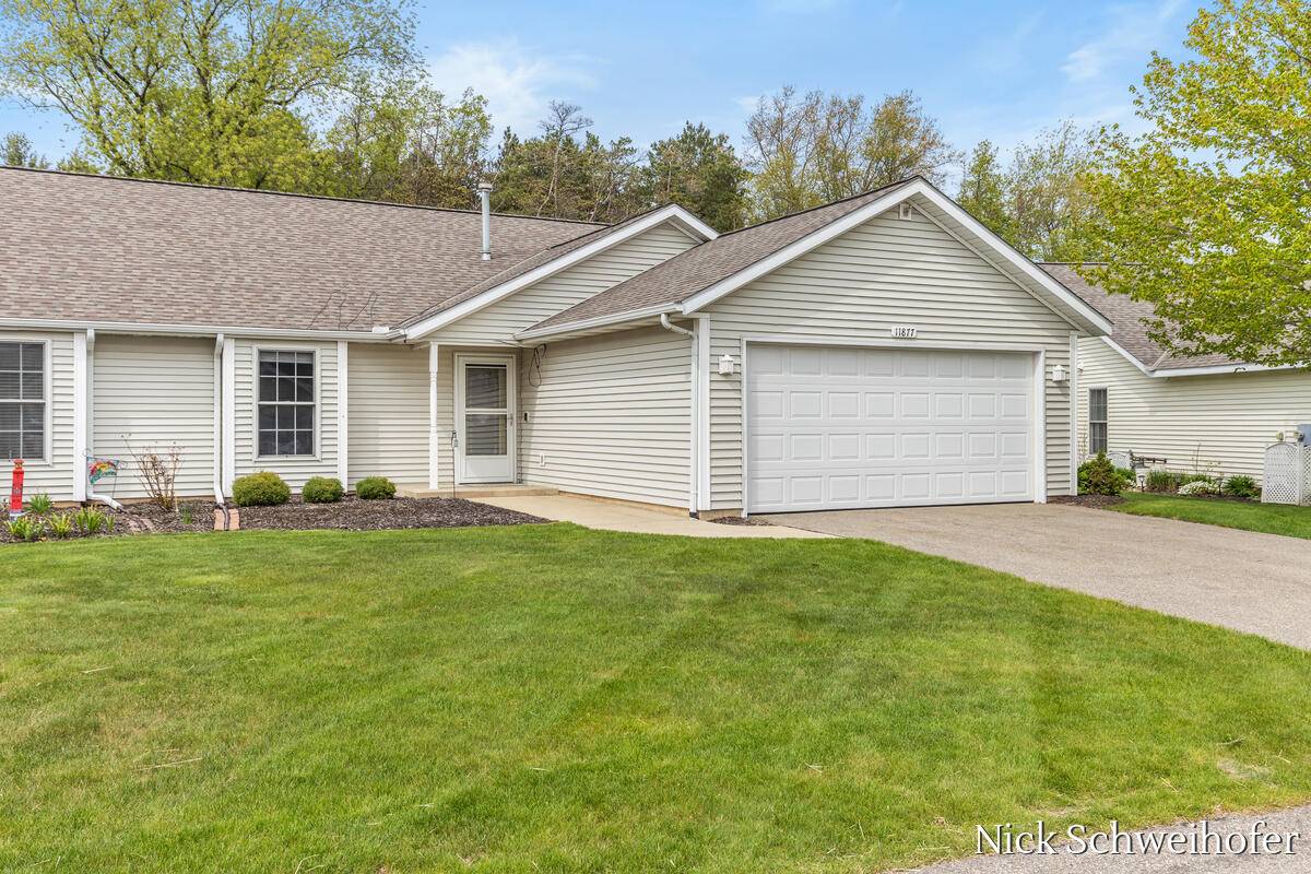 11877 Willow Wood N, Holland Twp, MI 49424