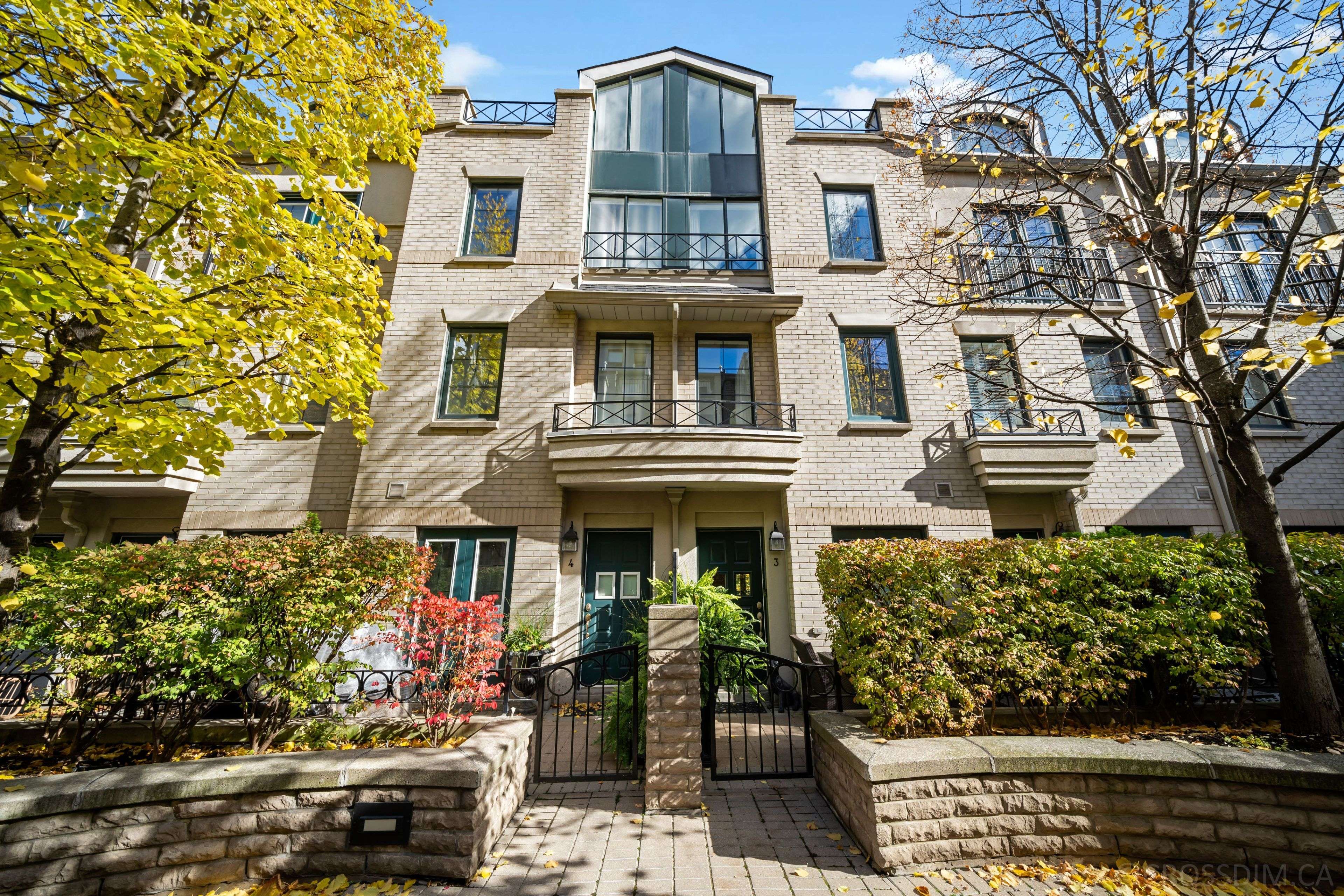 1 Baxter ST #2, Toronto C09, ON M4W 3W1