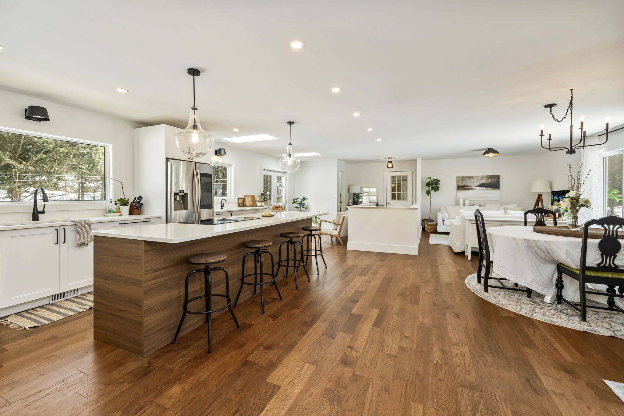 31 Lake Forest DR, Mcdougall, ON P2A 2W9