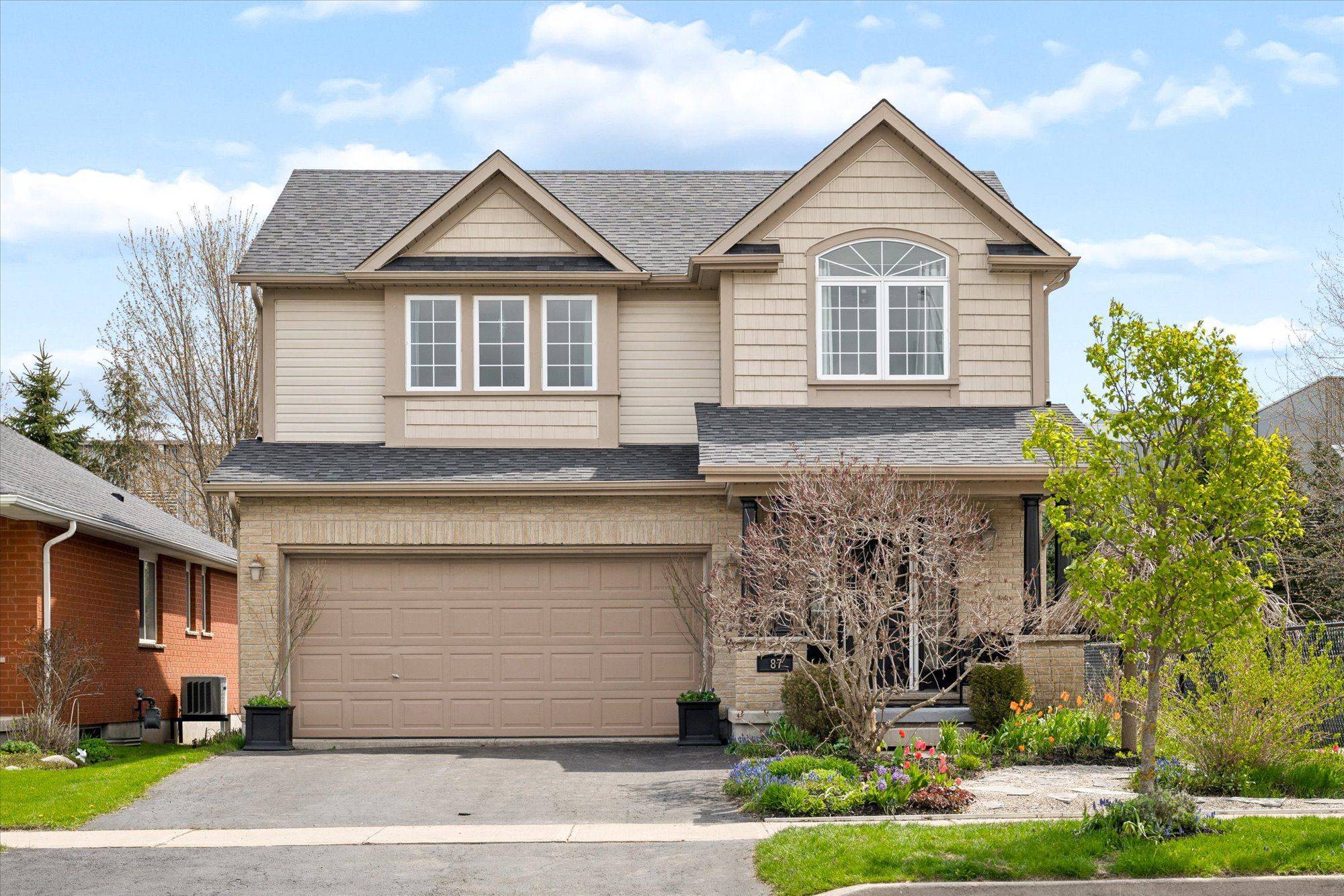 87 Sugar King DR, Woolwich, ON N3B 3N9