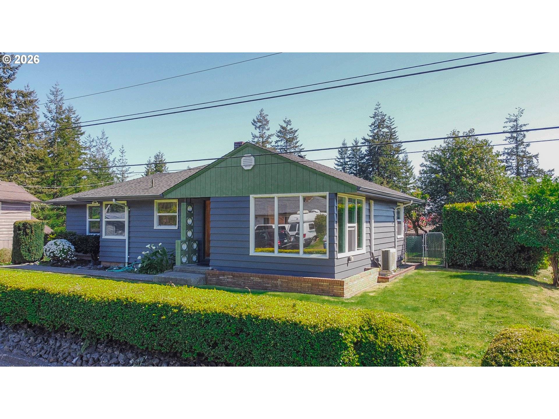 853 W 15TH ST, Coquille, OR 97423
