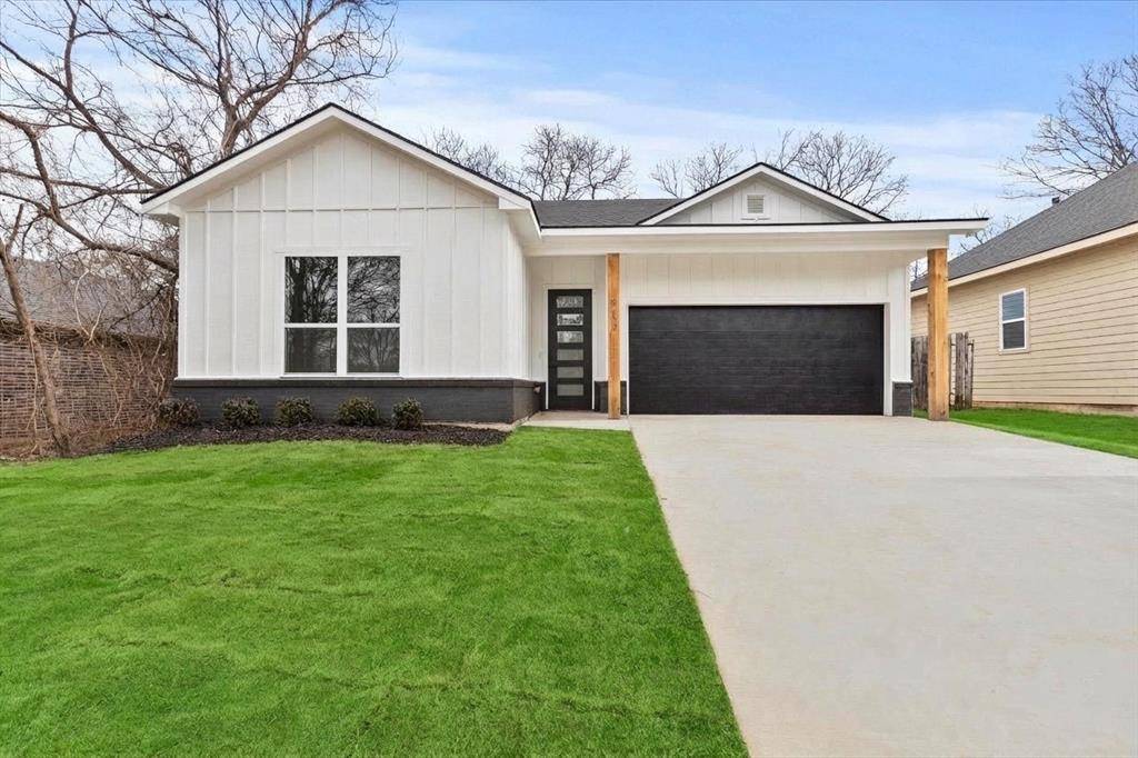 919 W Day Street, Denison, TX 75020