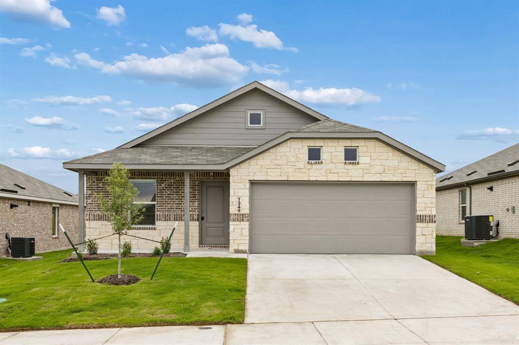 1349 Buckaroo Boulevard, Haslet, TX 76052