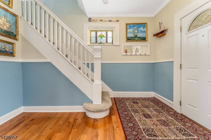 119 Edgewood Rd, Linden City, NJ 07036