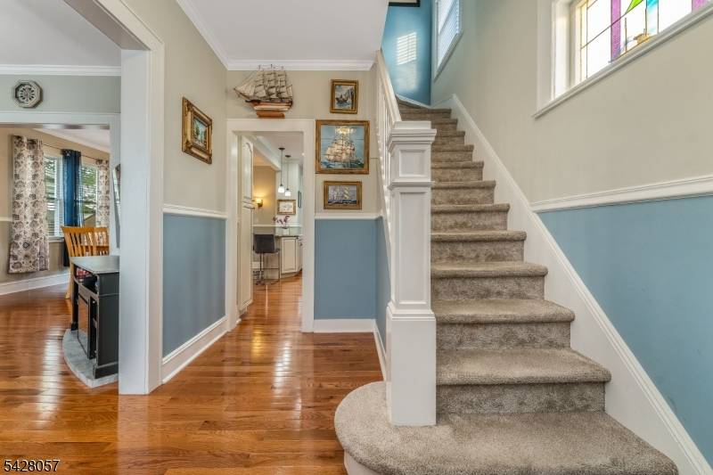 119 Edgewood Rd, Linden City, NJ 07036