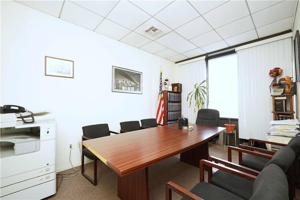 2500 65th ST, Brooklyn, NY 11204